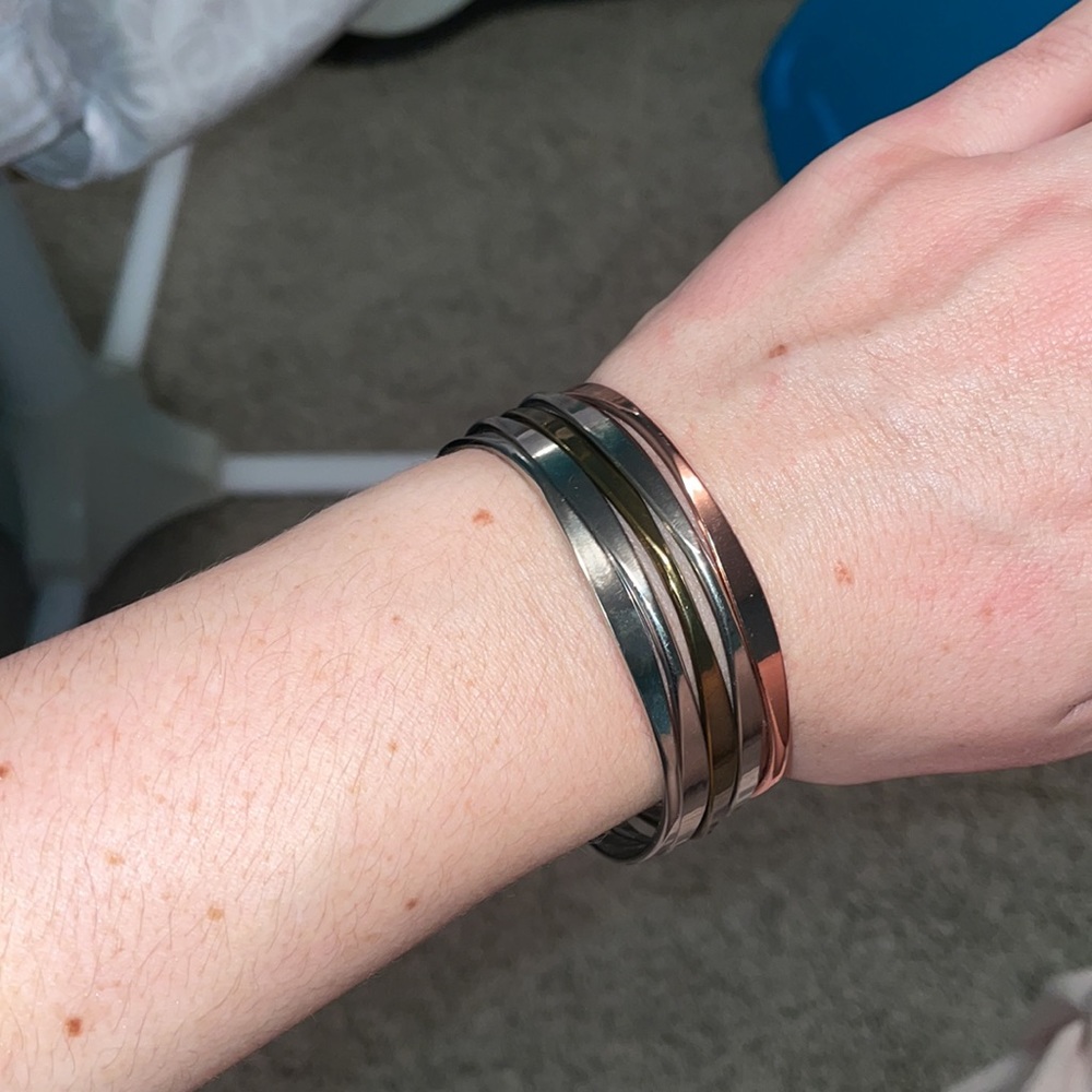 5 multi metal bangle set